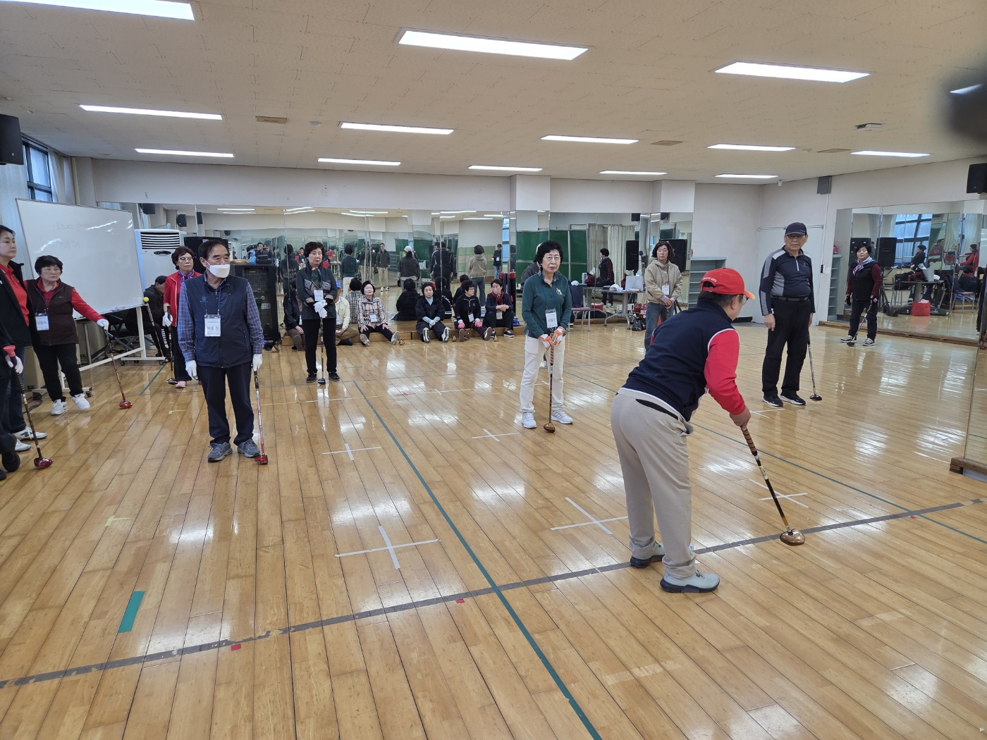 2026학년도 1학년 파크골프 수업 모습