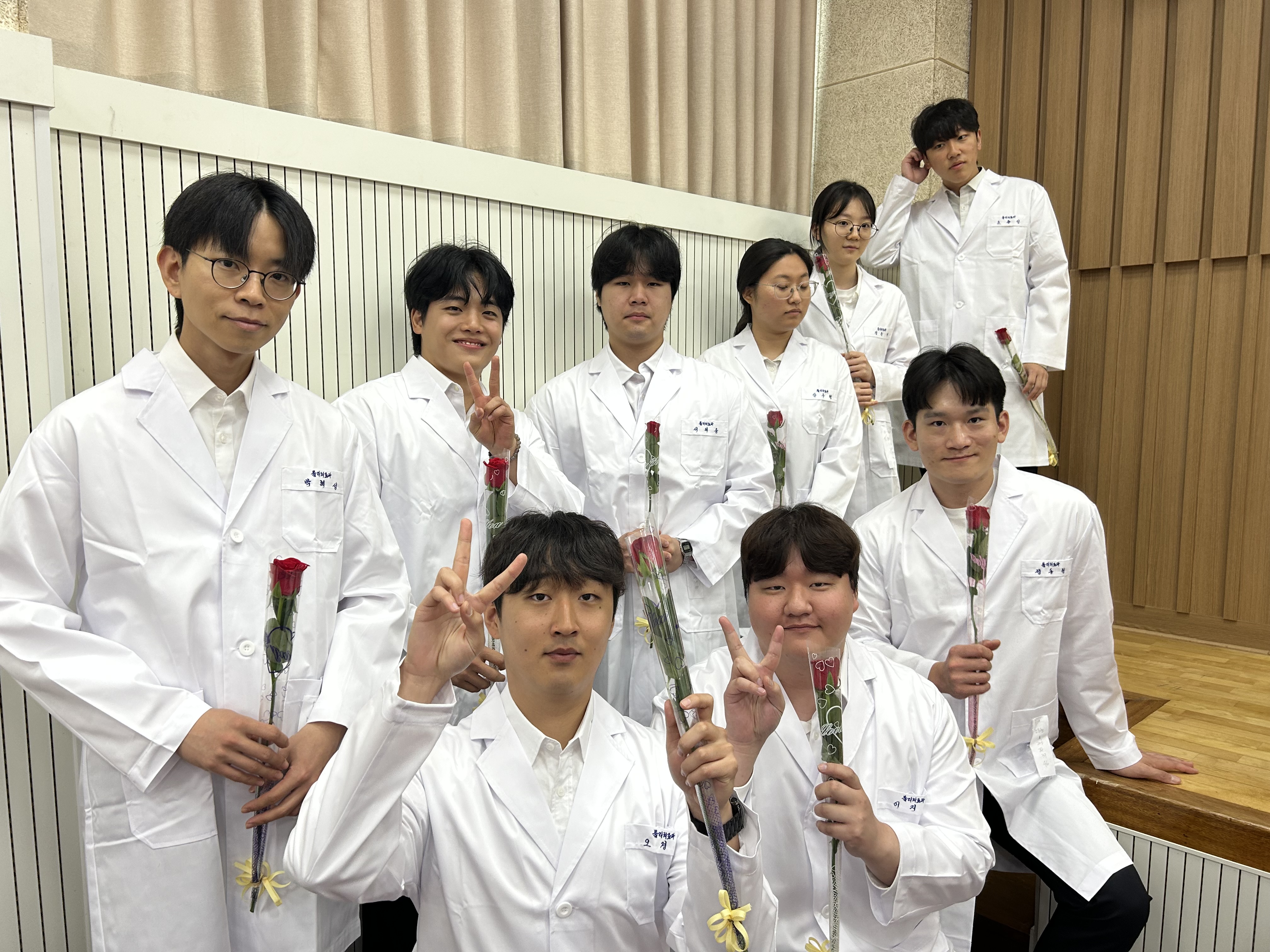 2026 가운식